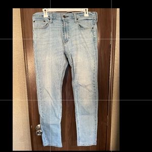 Mens Hollister Jeans- 32 W - 30 L